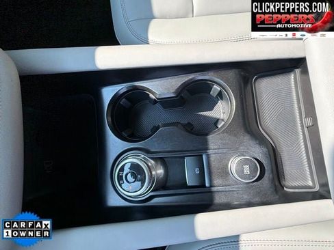 Used 2026 Ford Explorer Active w/ Active Comfort Package RWD image 18