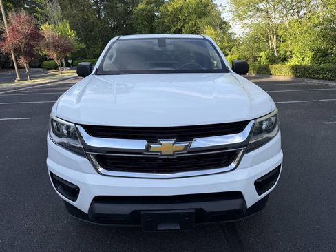 Used 2015 Chevrolet Colorado W/T w/ WT Convenience Package RWD image 2