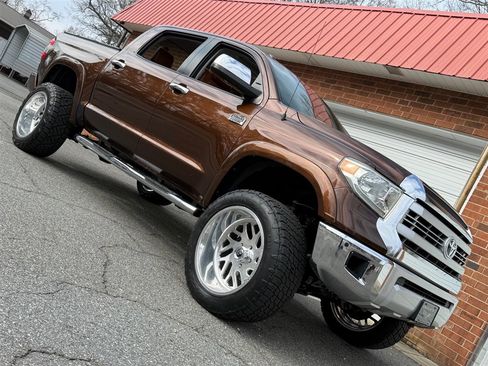 Used 2014 Toyota Tundra 1794 Edition image 31