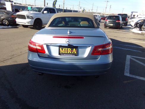 Used 2013 Mercedes-Benz E 350 Cabriolet w/ Premium 2 Pkg image 3