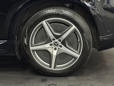 Certified 2023 Mercedes-Benz EQS 580 4MATIC SUV image 18