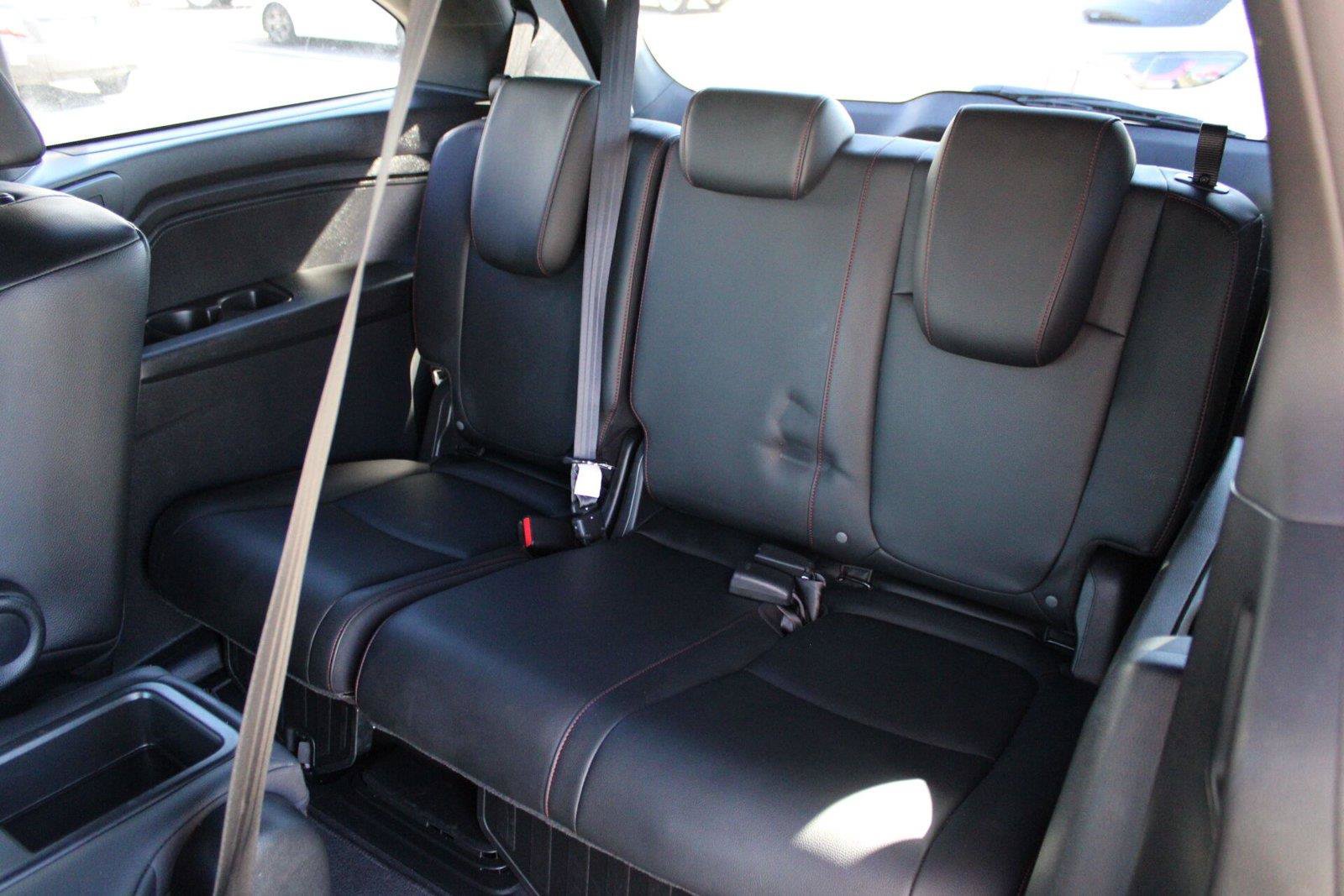 Used 2025 Honda Odyssey Sport-L image 18