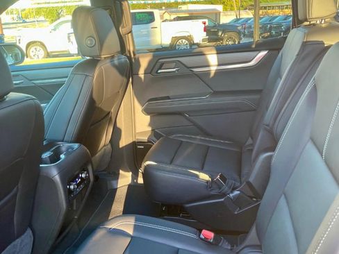 New 2026 GMC Acadia Elevation w/ Black Edition image 14