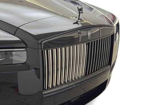 New 2026 Rolls-Royce Cullinan Black Badge image 6