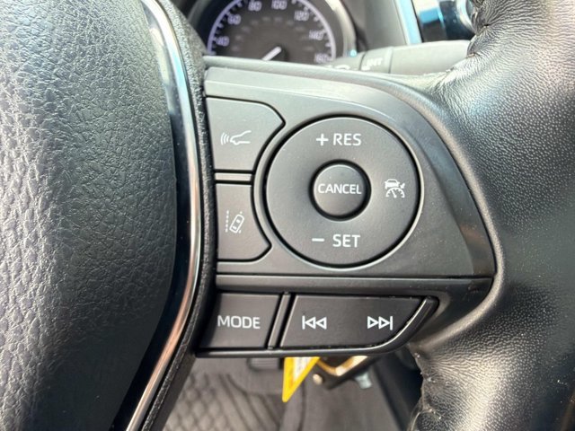 Certified 2019 Toyota Camry SE FWD image 25