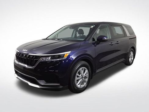 Certified 2024 Kia Carnival LX FWD image 2