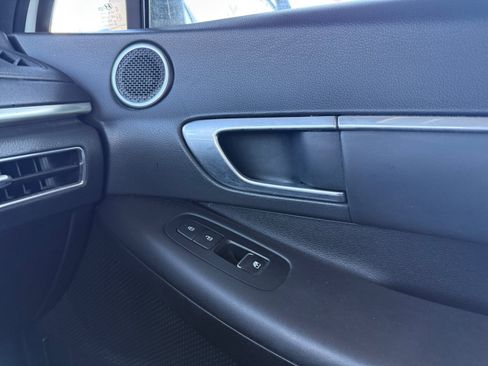 Used 2023 Hyundai Sonata SEL w/ Convenience Package FWD image 21