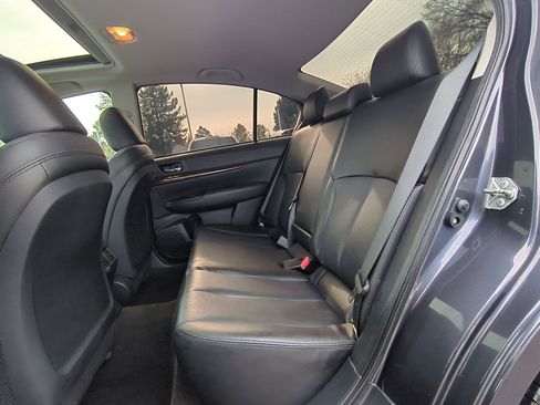 Used 2013 Subaru Legacy 2.5i Limited image 29