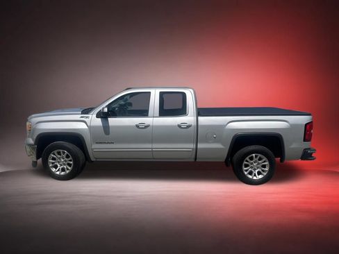 Used 2014 GMC Sierra 1500 SLE w/ SLE Value Package AWD/4WD image 2