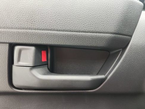 Used 2025 Toyota 4Runner SR5 RWD image 43