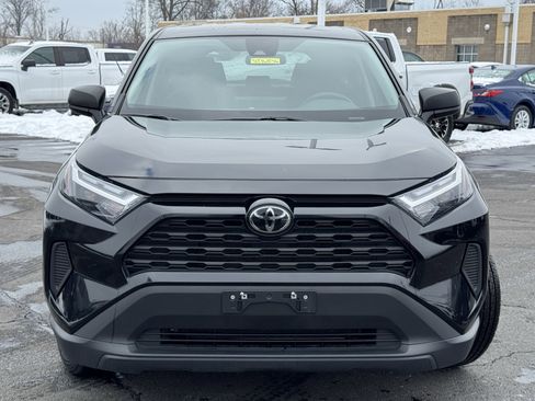 Used 2024 Toyota RAV4 LE image 18
