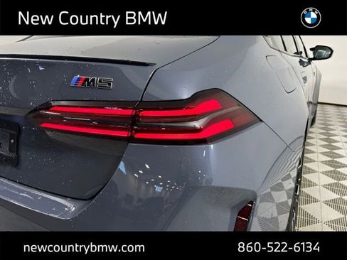New 2026 BMW M5 w/ Executive Package image 35