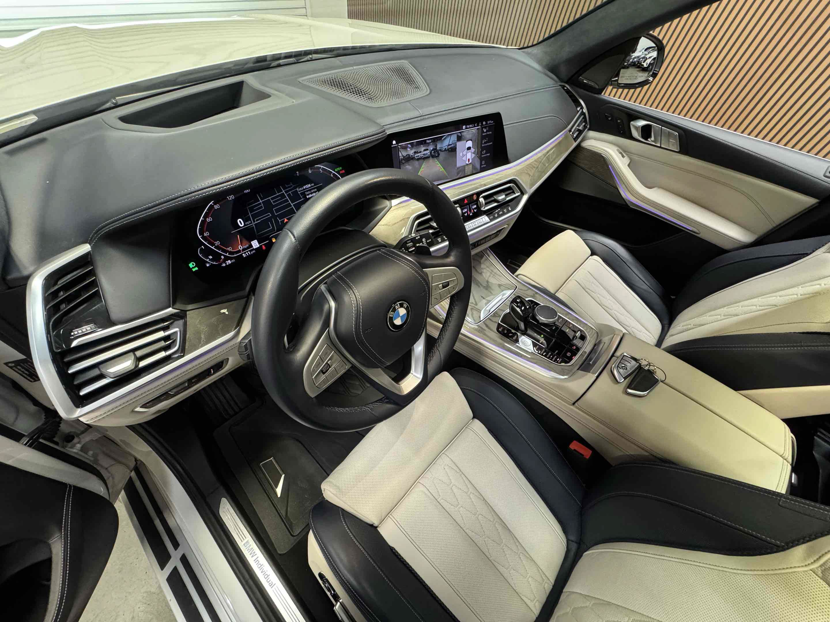 Used 2020 BMW X7 xDrive40i w/ Premium Package AWD/4WD image 33