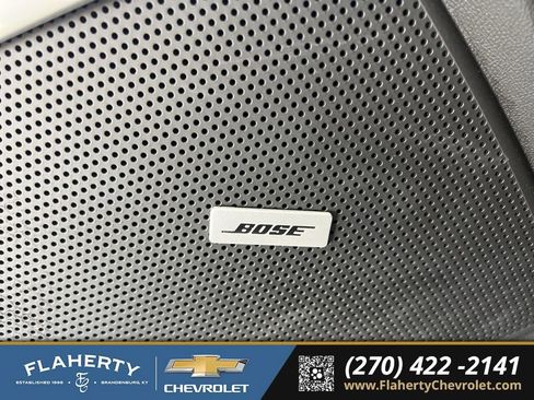 Used 2022 Chevrolet Camaro ZL1 image 19