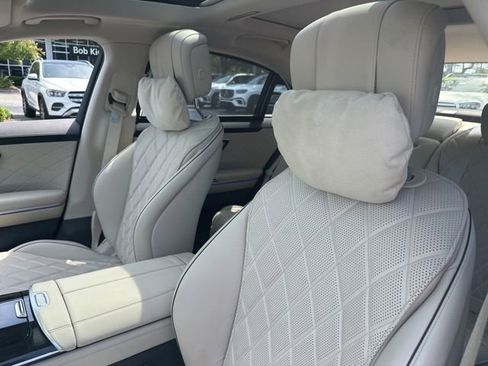 Used 2023 Mercedes-Benz S 580 4MATIC Sedan image 15