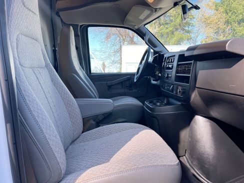 New 2025 GMC Savana 3500 w/ Power Convenience Package image 19