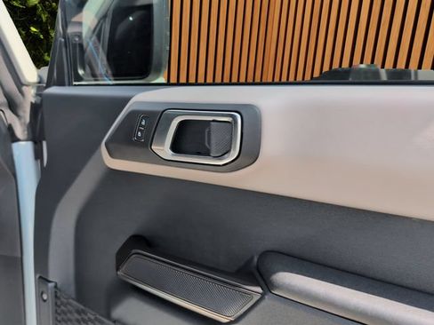 Used 2024 Ford Bronco Wildtrak AWD/4WD image 13