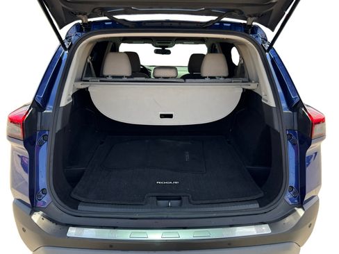 Used 2023 Nissan Rogue SV FWD image 19