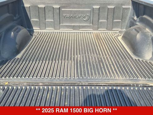 Used 2025 RAM 1500 Big Horn AWD/4WD image 28