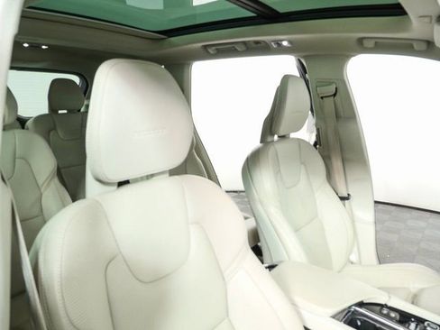 Used 2020 Volvo XC90 T6 Inscription w/ Protection Package Premier image 24