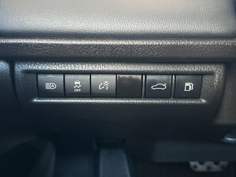 Used 2025 Toyota Camry XSE FWD image 25
