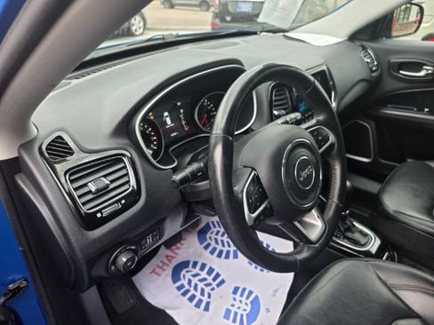 Used 2019 Jeep Compass Limited AWD/4WD image 10