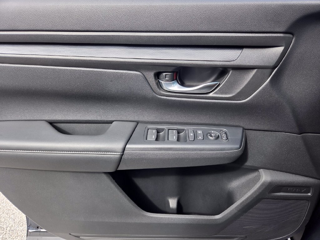 Certified 2023 Honda CR-V LX image 30