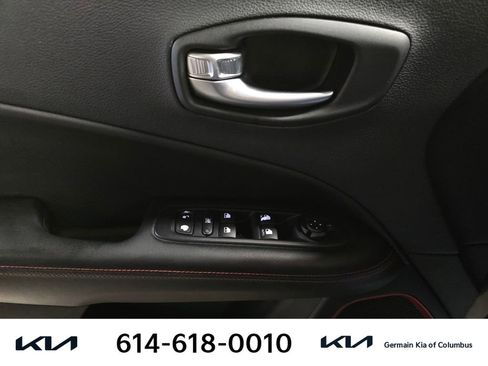 Used 2019 Jeep Compass Trailhawk AWD/4WD image 26