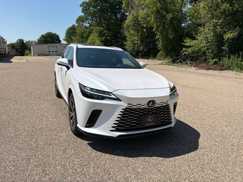 Used 2023 Lexus RX 350 Premium w/ Cold Area Package AWD/4WD image 14
