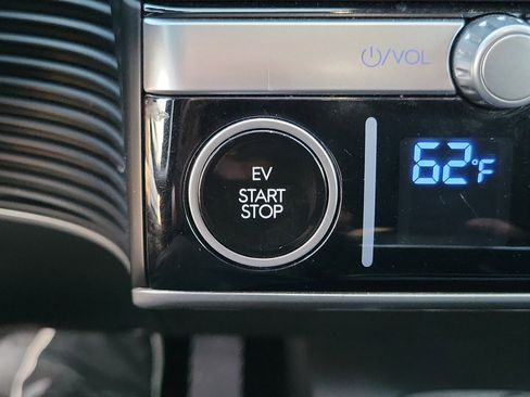 Certified 2024 Hyundai Ioniq 5 SEL image 14