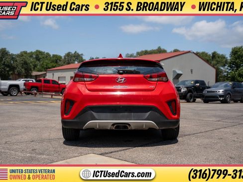 Used 2019 Hyundai Veloster 2.0 FWD image 5