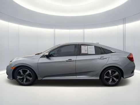 Used 2017 Honda Civic Touring image 7