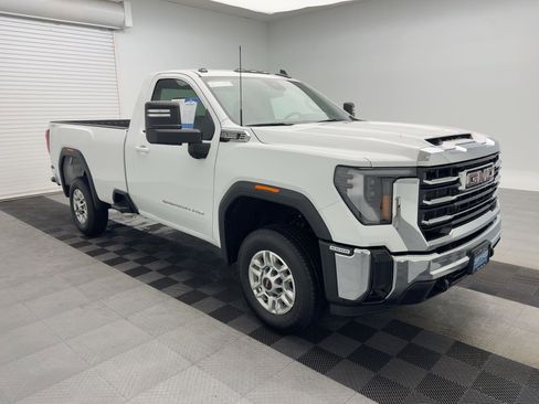 Certified 2025 GMC Sierra 2500 SLE w/ SLE Convenience Package image 7