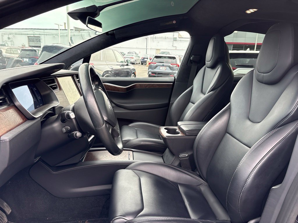 Used 2018 Tesla Model X 100D AWD/4WD image 5