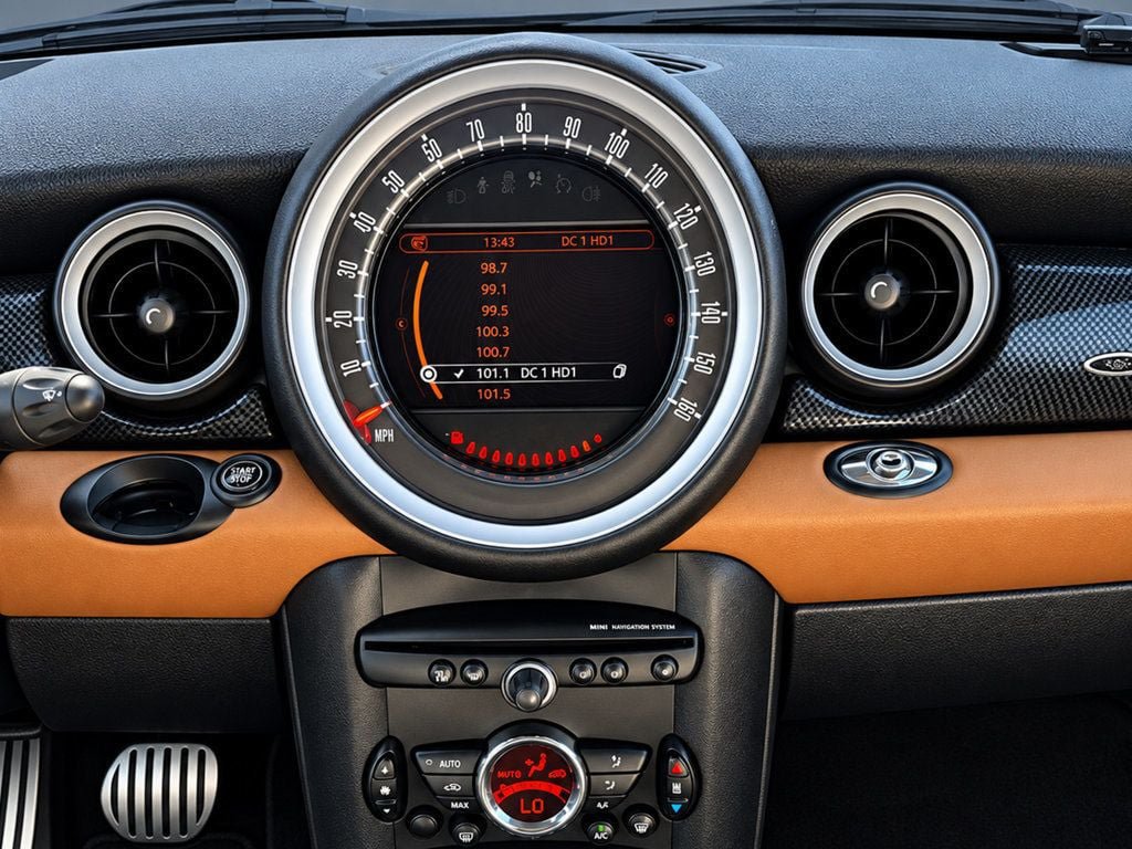 Used 2015 MINI Cooper S FWD image 7