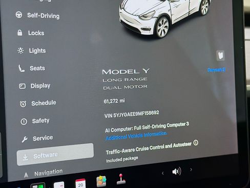 Used 2021 Tesla Model Y Long Range AWD/4WD image 8