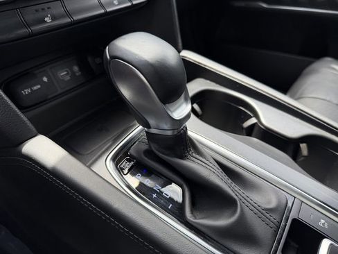 Used 2020 Hyundai Santa Fe SEL w/ Convenience + Premium Package FWD image 24