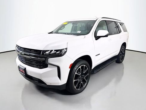 Used 2022 Chevrolet Tahoe RST w/ Luxury Package AWD/4WD image 3