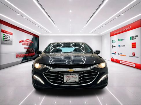 Used 2023 Chevrolet Malibu LT FWD image 2