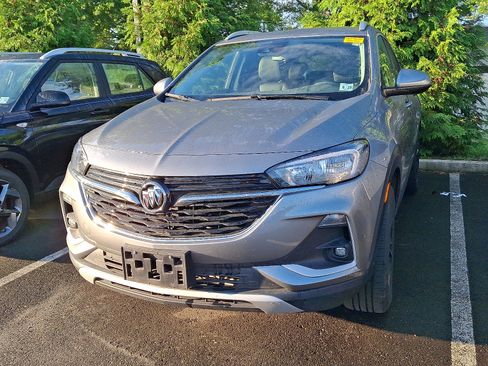 Used 2023 Buick Encore GX Select w/ Safety Package II AWD/4WD image 4