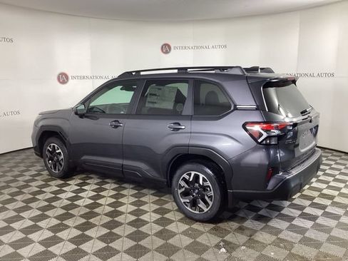 Used 2026 Subaru Forester Premium AWD/4WD image 6