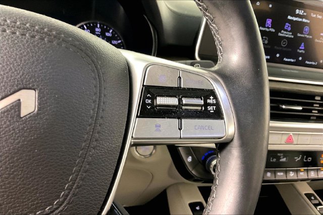 Certified 2022 Kia Telluride SX w/ Nightfall Edition Package AWD/4WD image 11