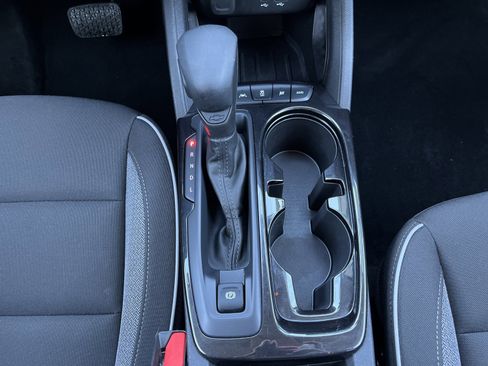 Used 2025 Chevrolet TrailBlazer LT w/ Driver Confidence Package image 28