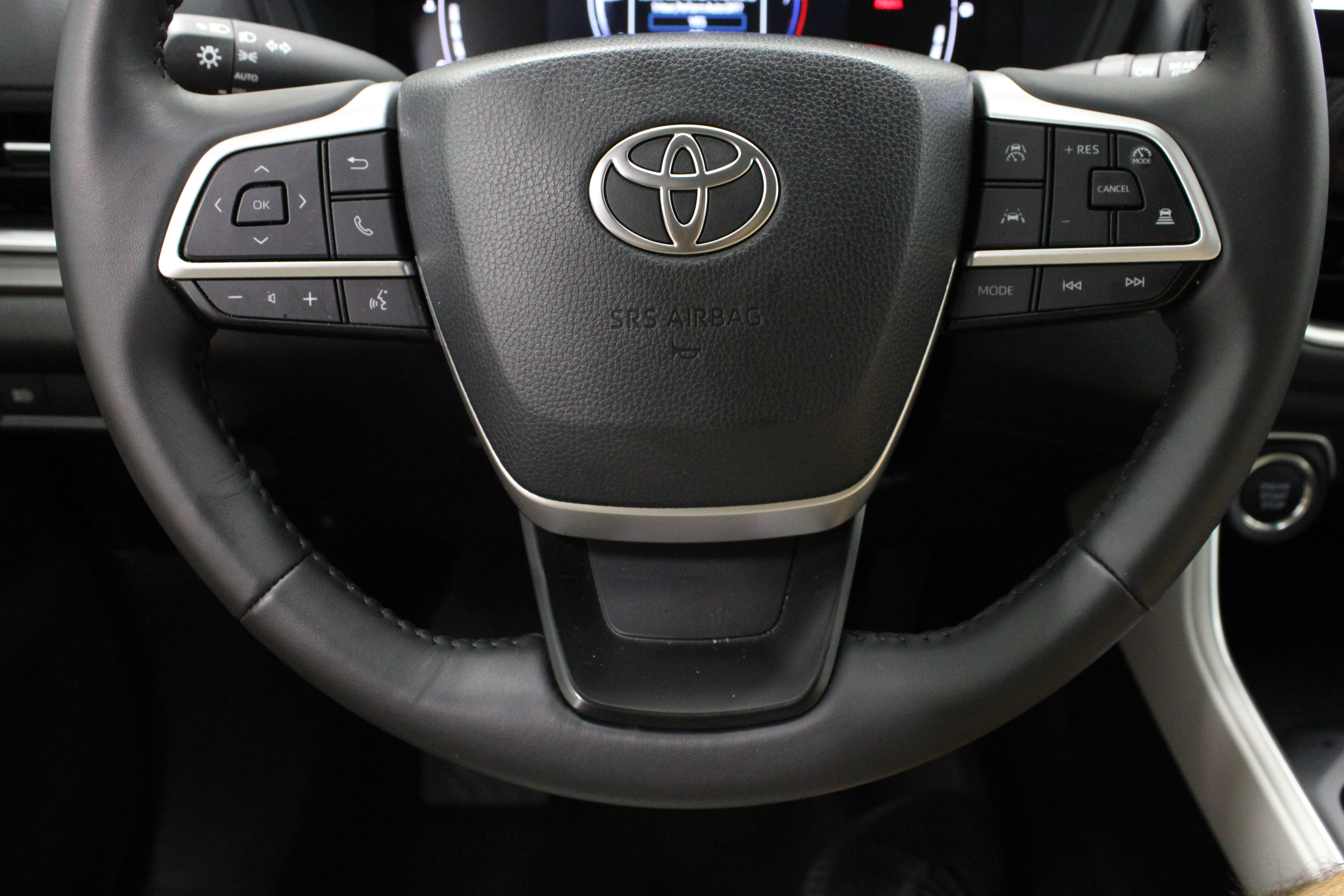 Used 2026 Toyota Grand Highlander AWD image 25