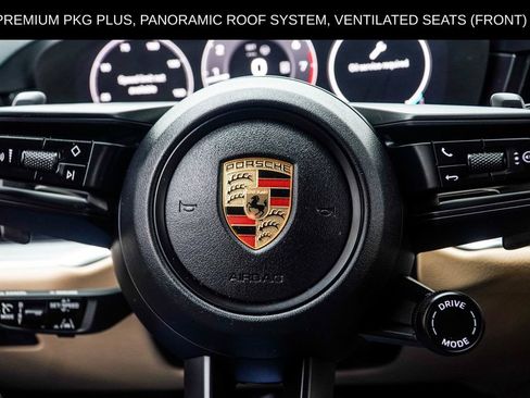 Used 2024 Porsche Cayenne AWD/4WD image 46