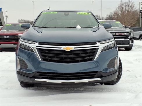 Used 2024 Chevrolet Equinox LT image 2