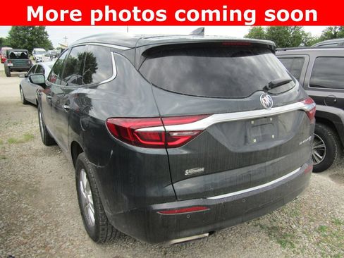 Used 2019 Buick Enclave Essence AWD/4WD image 3