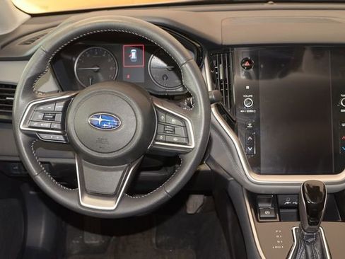 Used 2023 Subaru Outback Premium image 16
