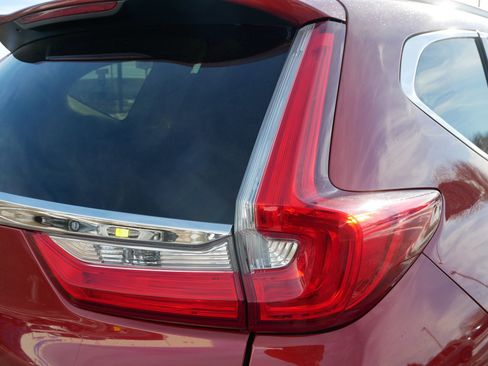 Used 2018 Honda CR-V Touring image 17