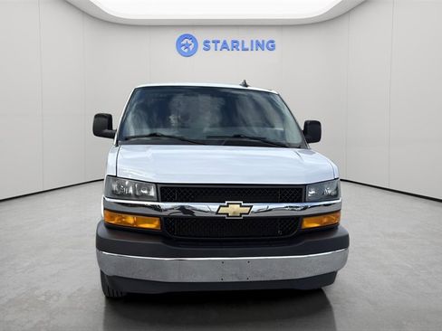 Used 2024 Chevrolet Express 2500 w/ Driver Convenience Package image 15